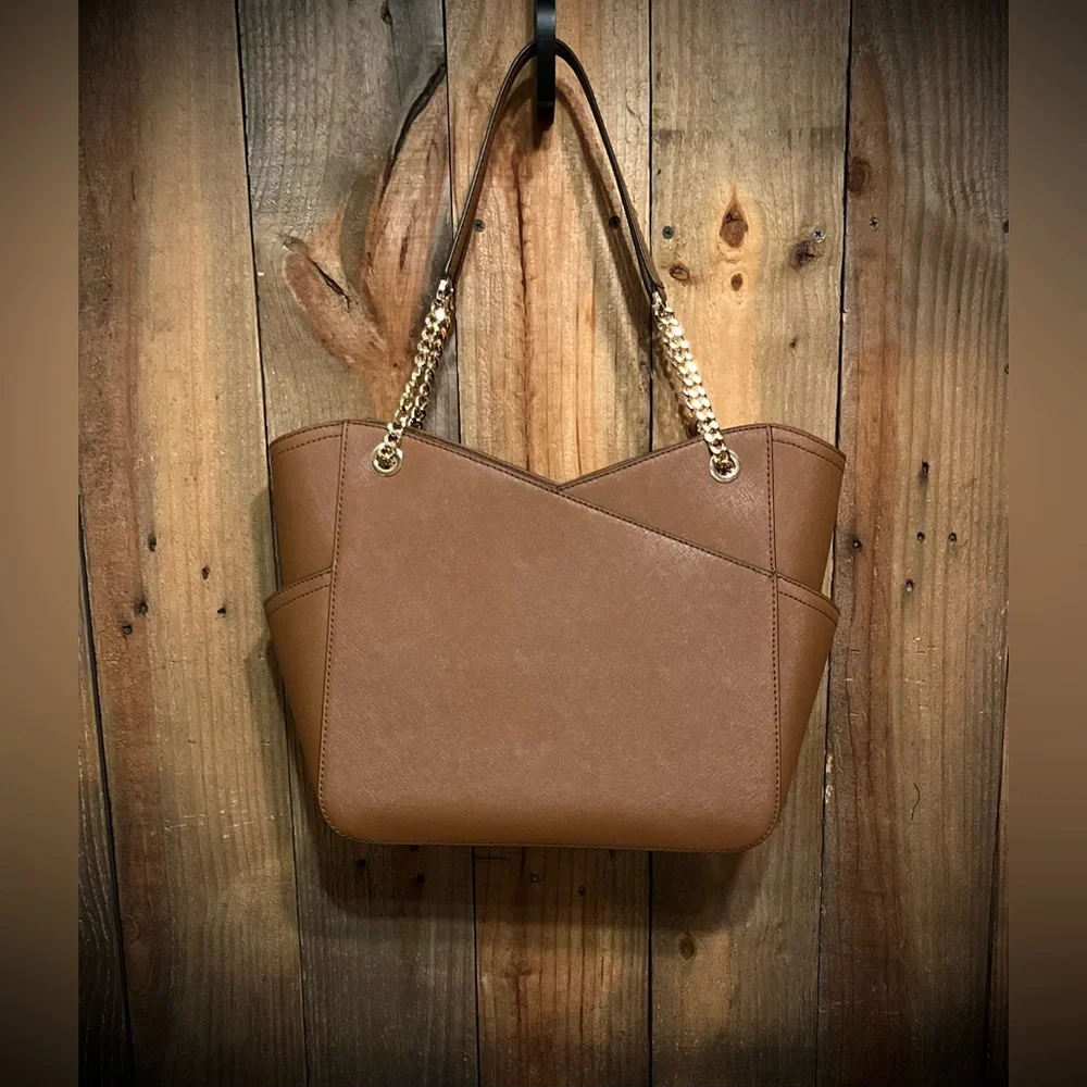 🤎NWT🤎MICHAEL Michael Kors Jet Set Shoulder Tote in Luggage Color. - Picture 3 of 6